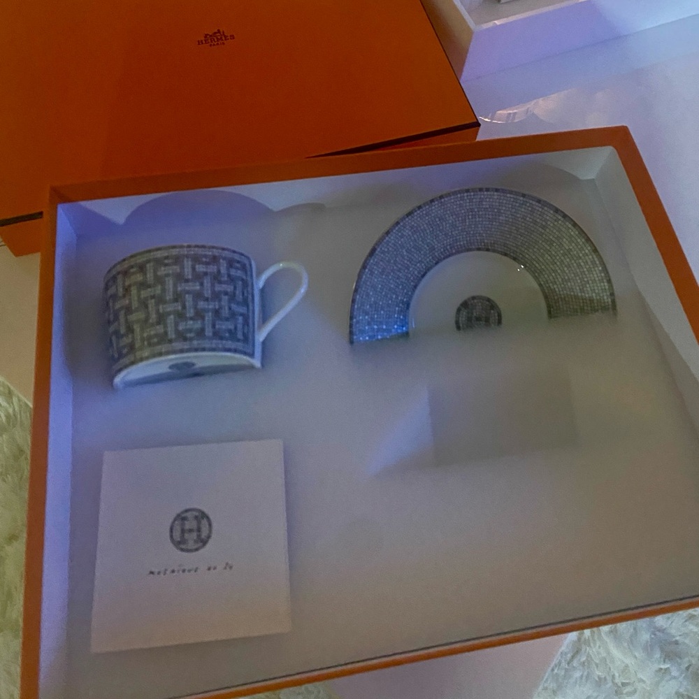 HERMES TEA/COFFEE CUP AND SAUCER